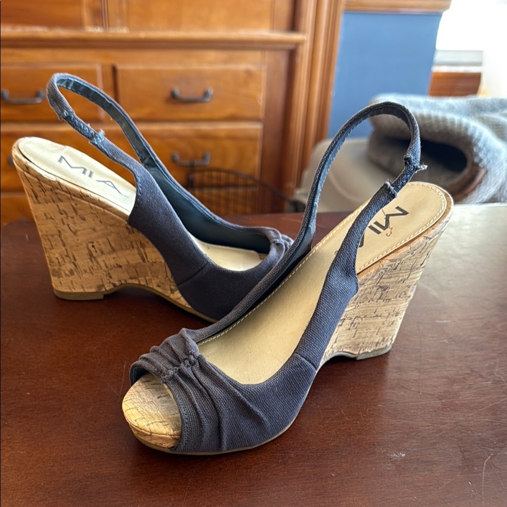 MIA Blue Wedge Slingback Peep-Toe Shoes